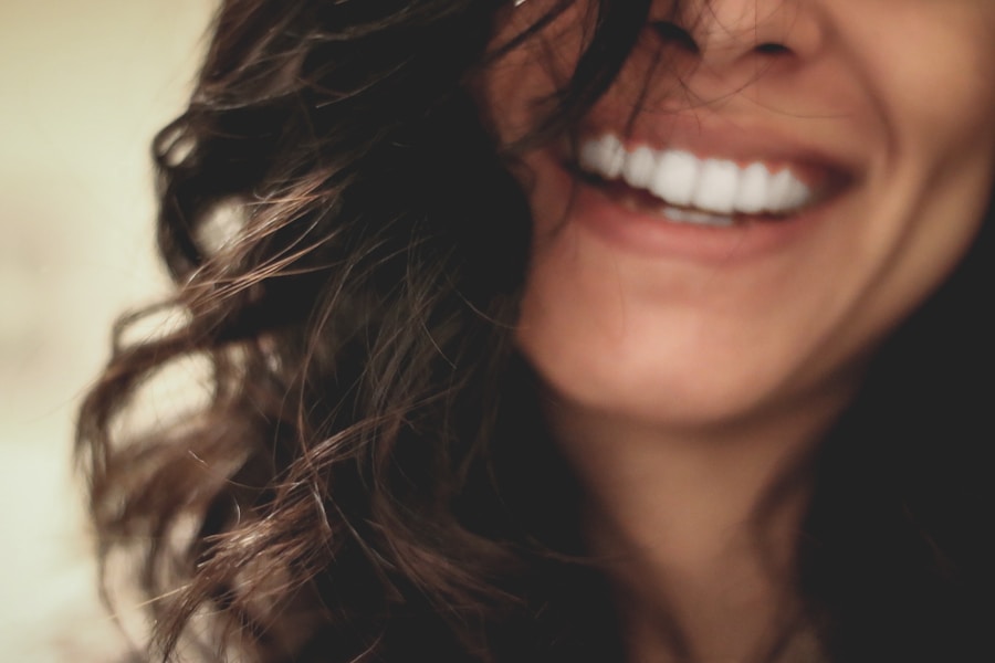 Sorriso com estética dental na Daldegan Odontologia, Niterói
